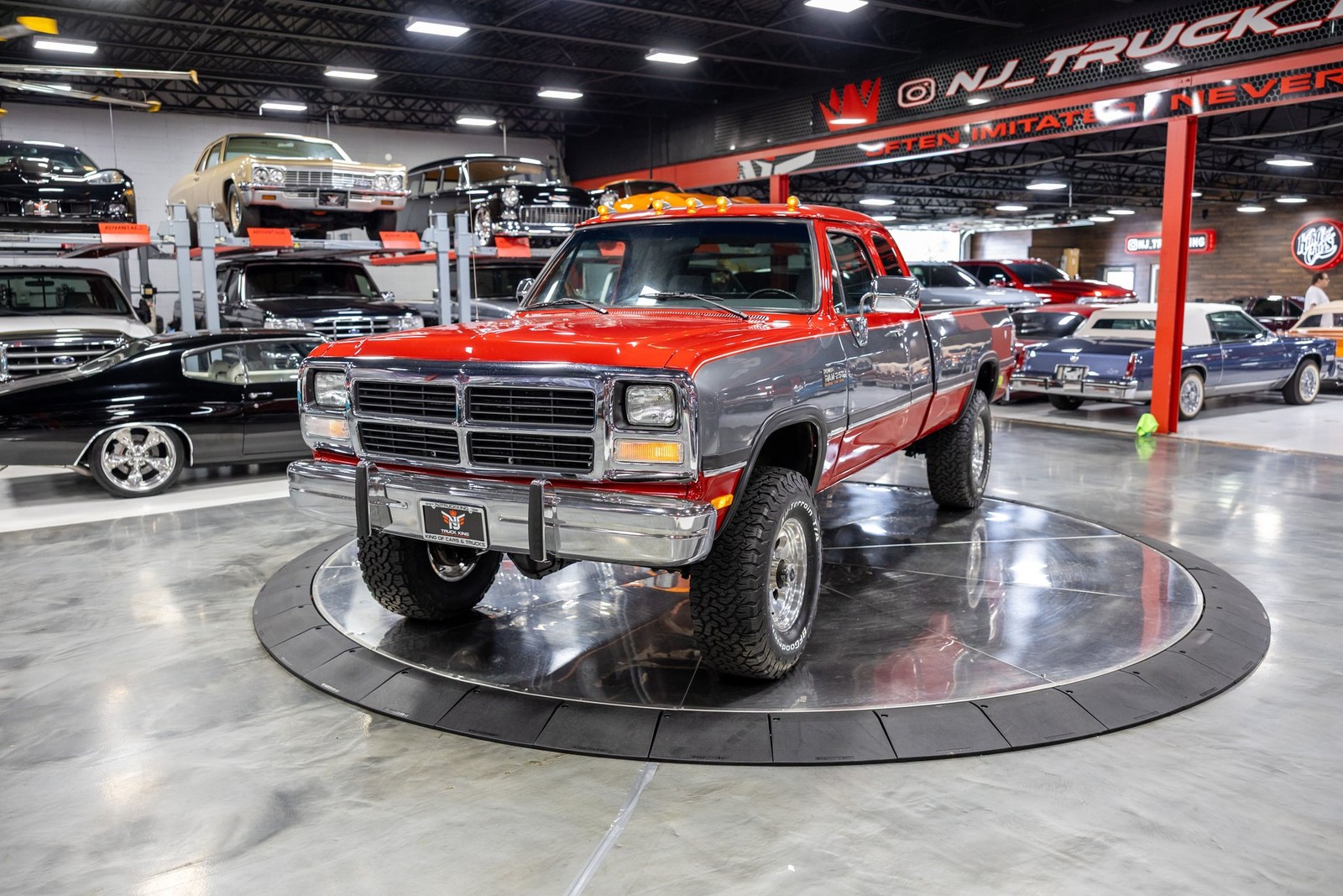 Dodge-D250-W250-1993-Pickup-Truck-3