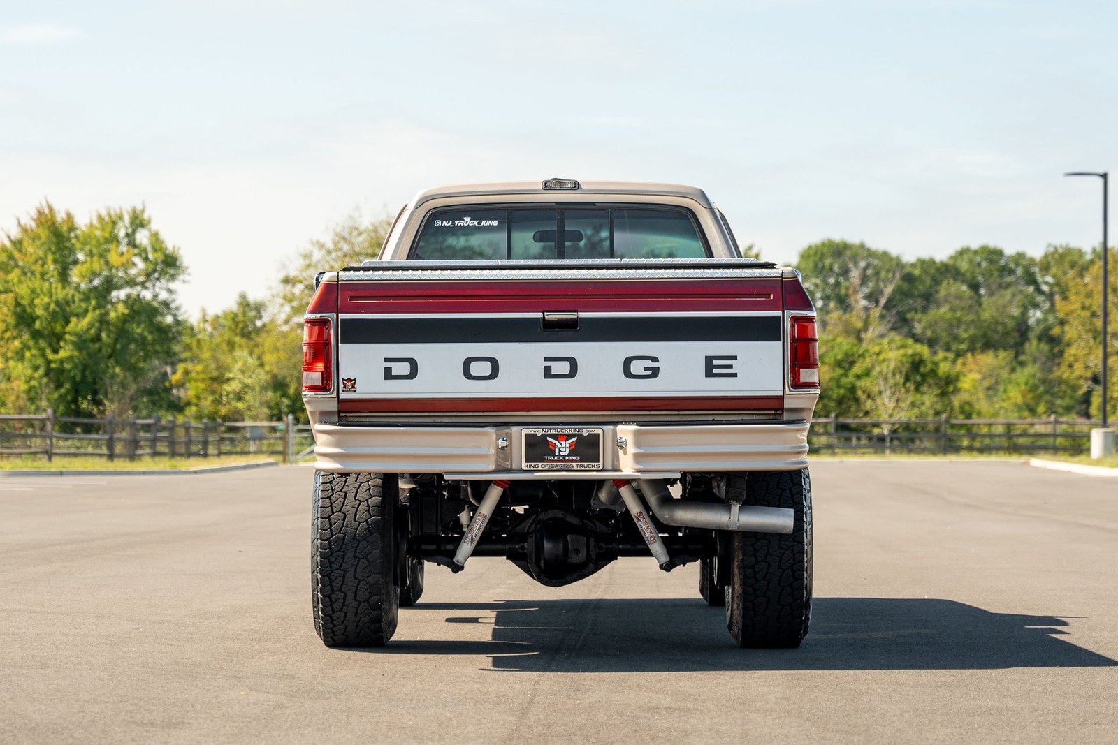 Dodge-D350-W350-1992-Pickup-Truck-12