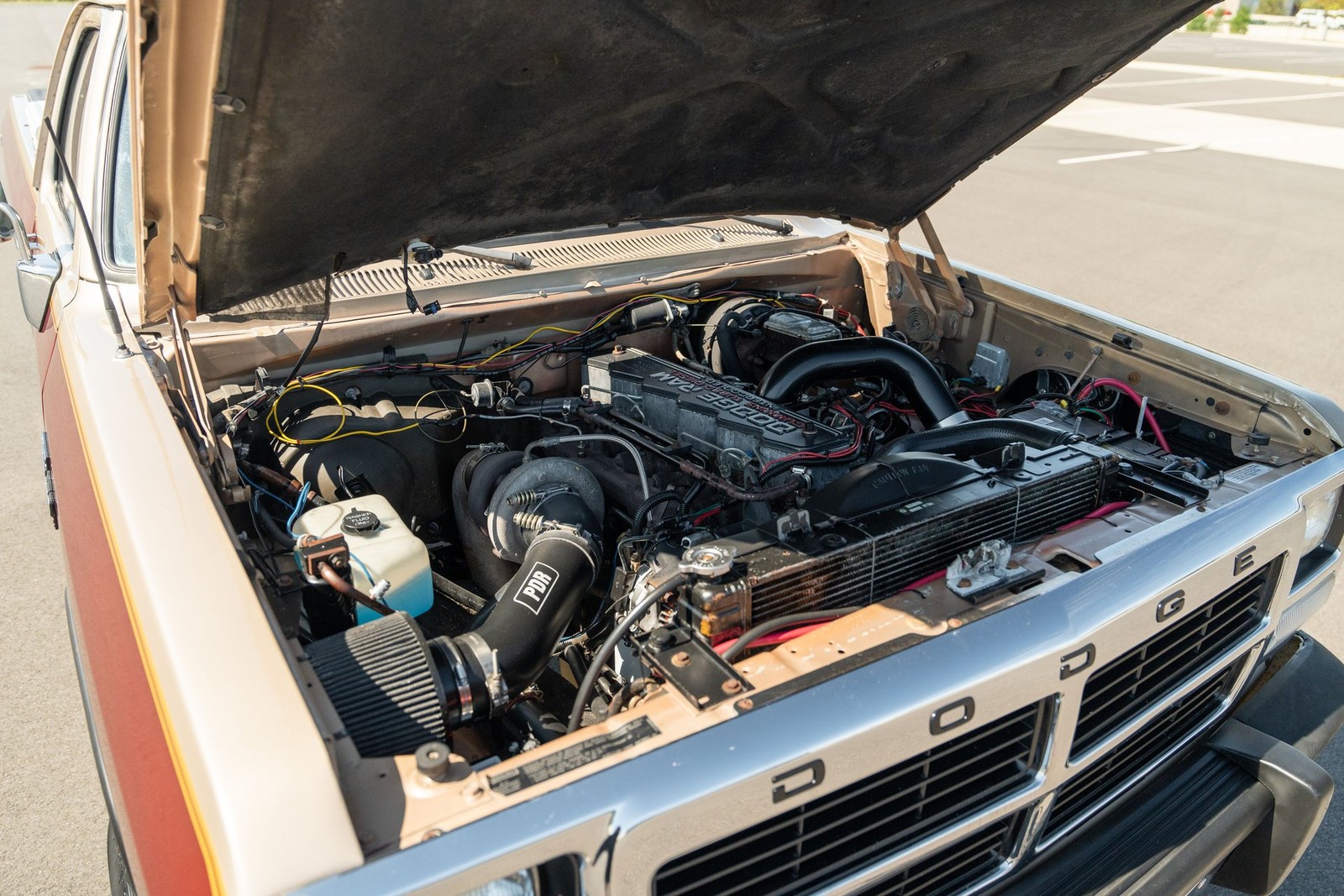 Dodge-D350-W350-1992-Pickup-Truck-35