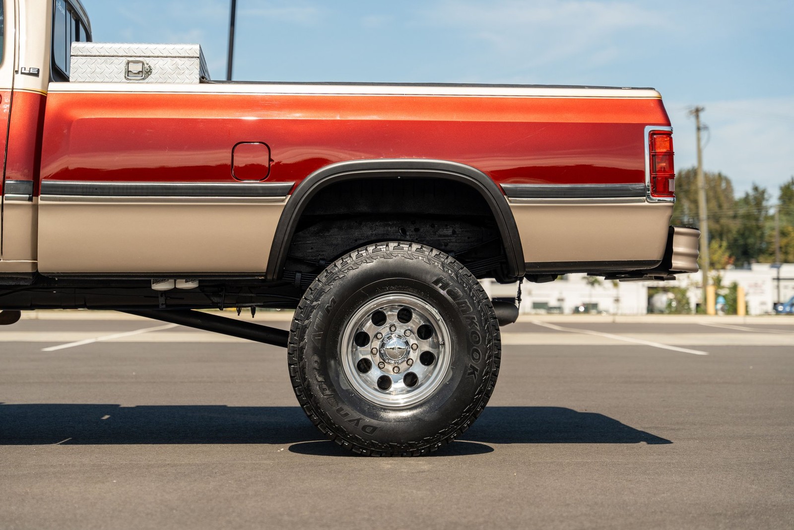 Dodge-D350-W350-1992-Pickup-Truck-4