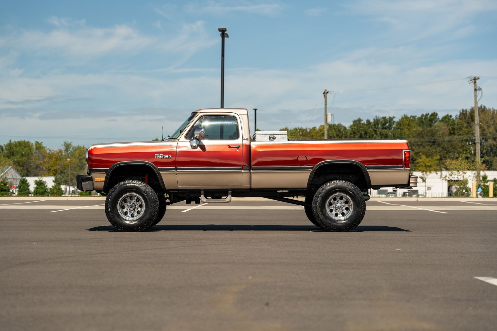 Dodge-D350-W350-1992-Pickup-Truck-7