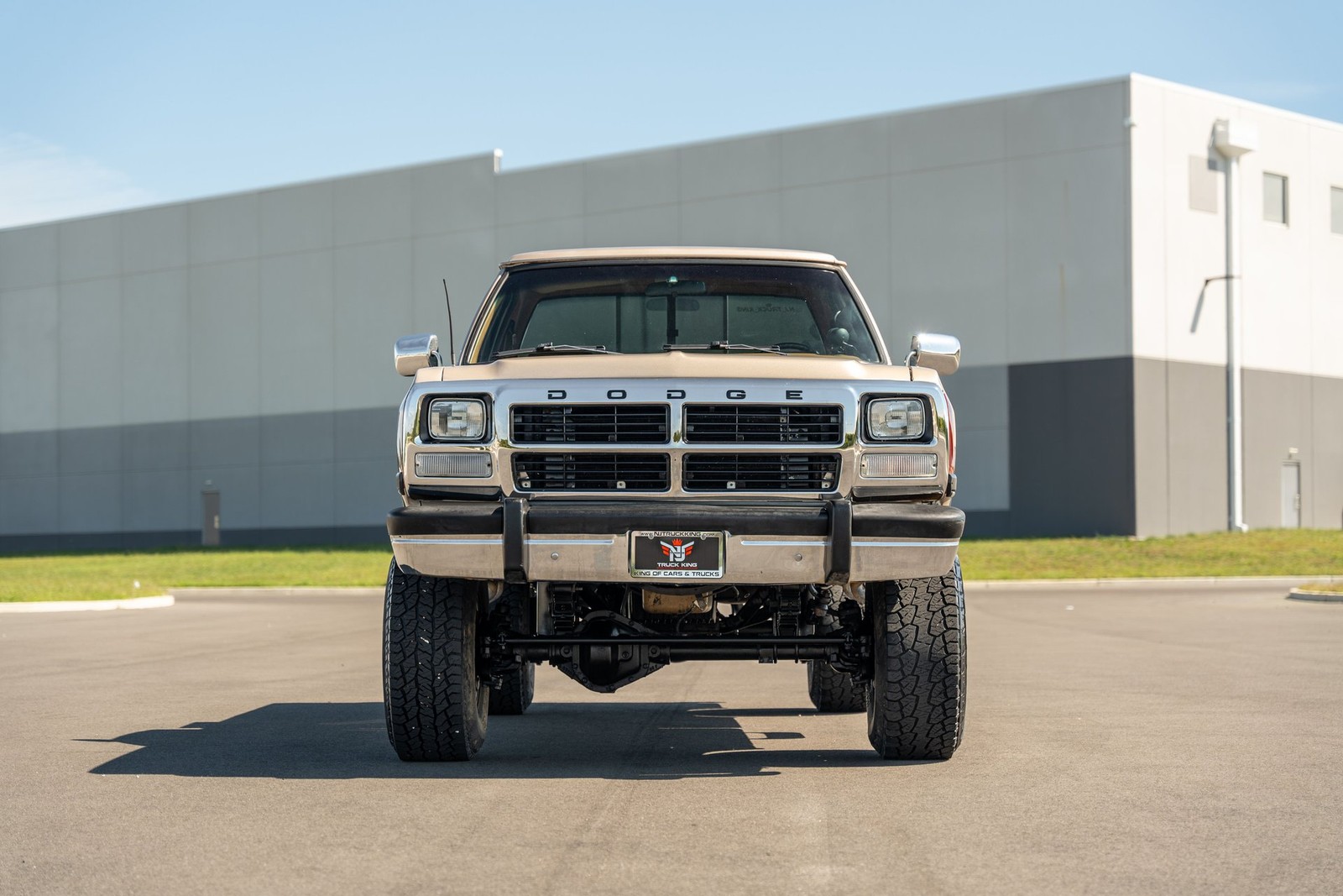 Dodge-D350-W350-1992-Pickup-Truck-8