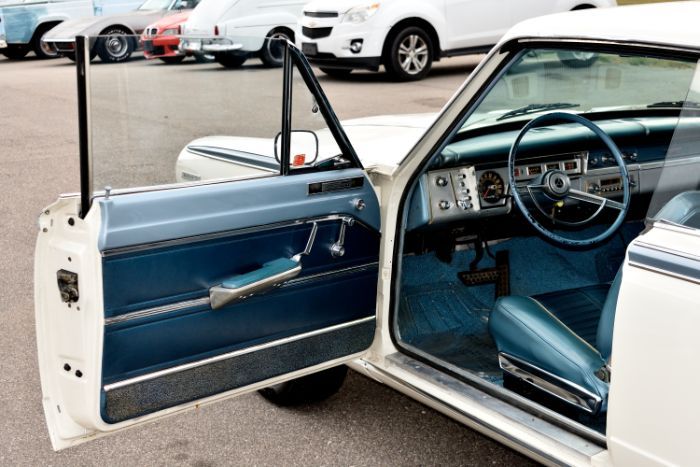 Dodge-Dart-1964-White-Blue-23