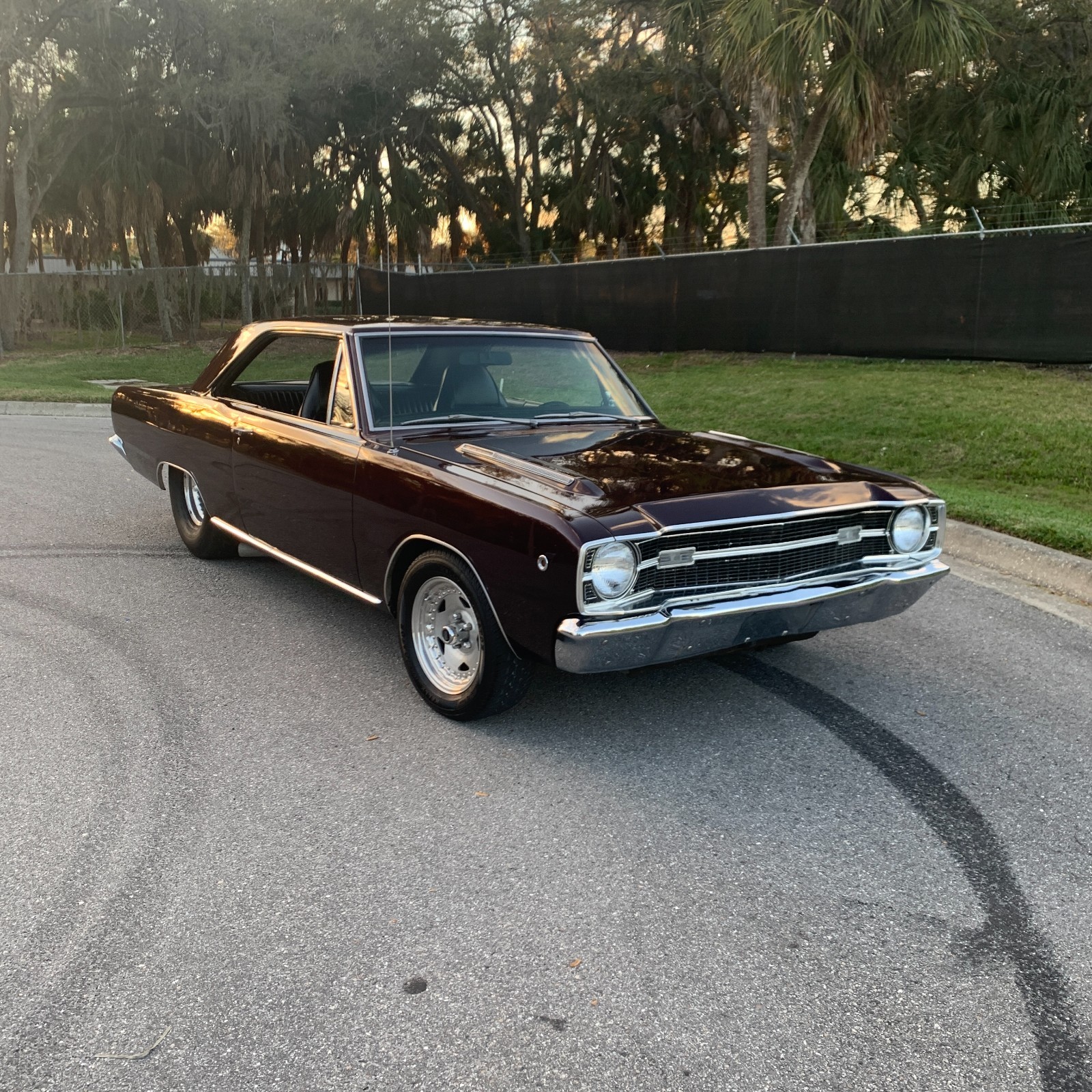 Dodge-Dart-1968-Coupe