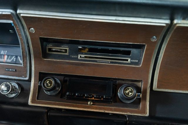 Dodge-Dart-1971-Coupe-36
