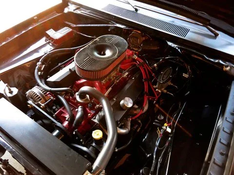 Dodge-Dart-gts-1968-Black-Red-6