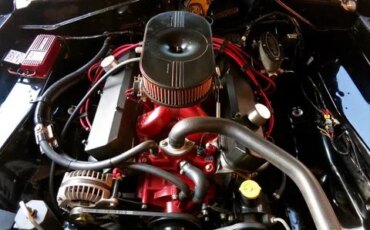 Dodge-Dart-gts-1968-Black-Red-7