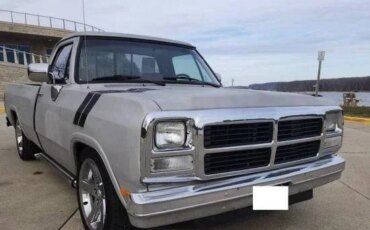 Dodge-Dw-truck-1991-5
