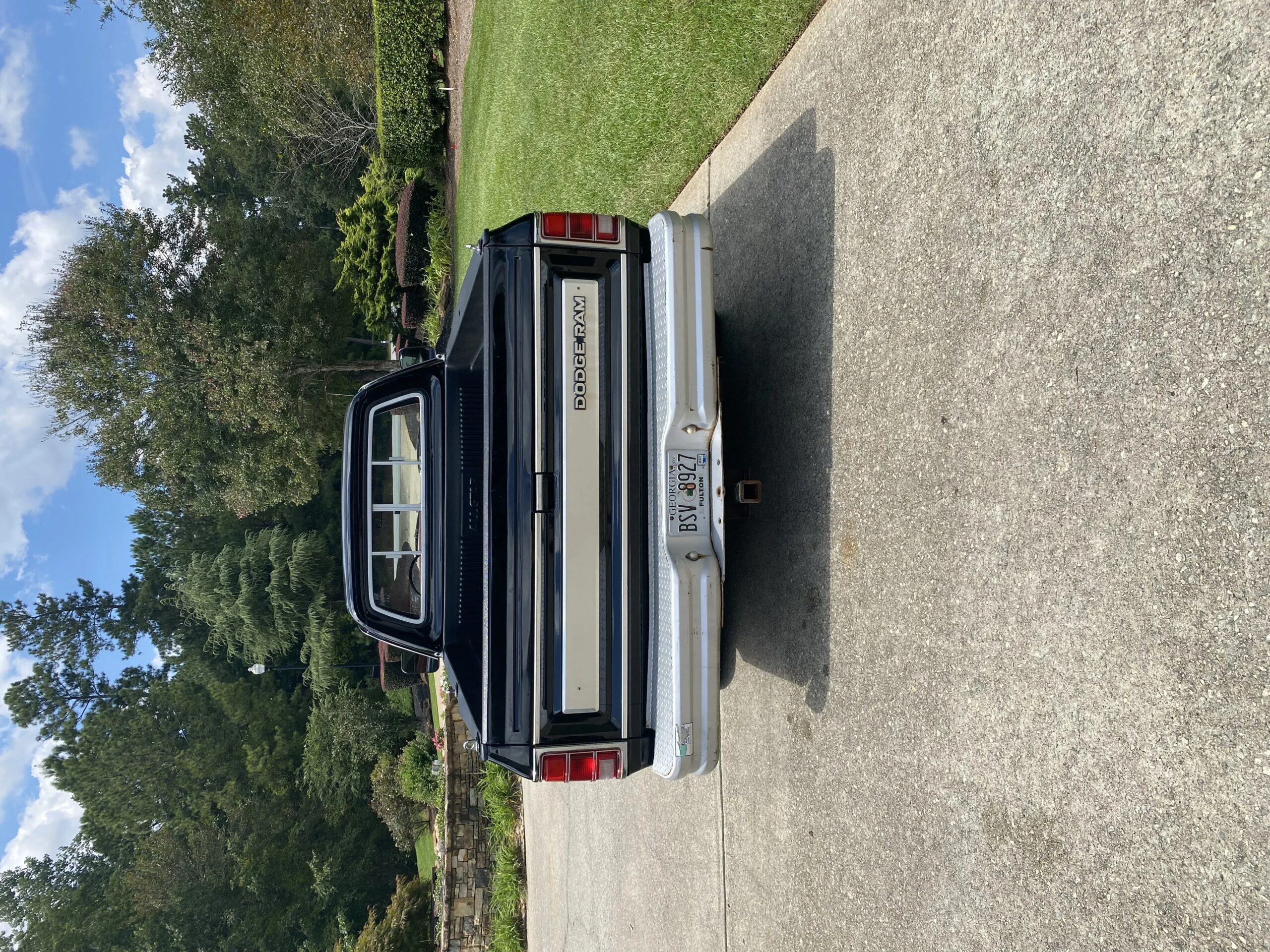 Dodge-Dw-truck-2wd-club-cab-d-150-1982-Black-Burgundy-10