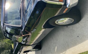 Dodge-Dw-truck-2wd-club-cab-d-150-1982-Black-Burgundy-9