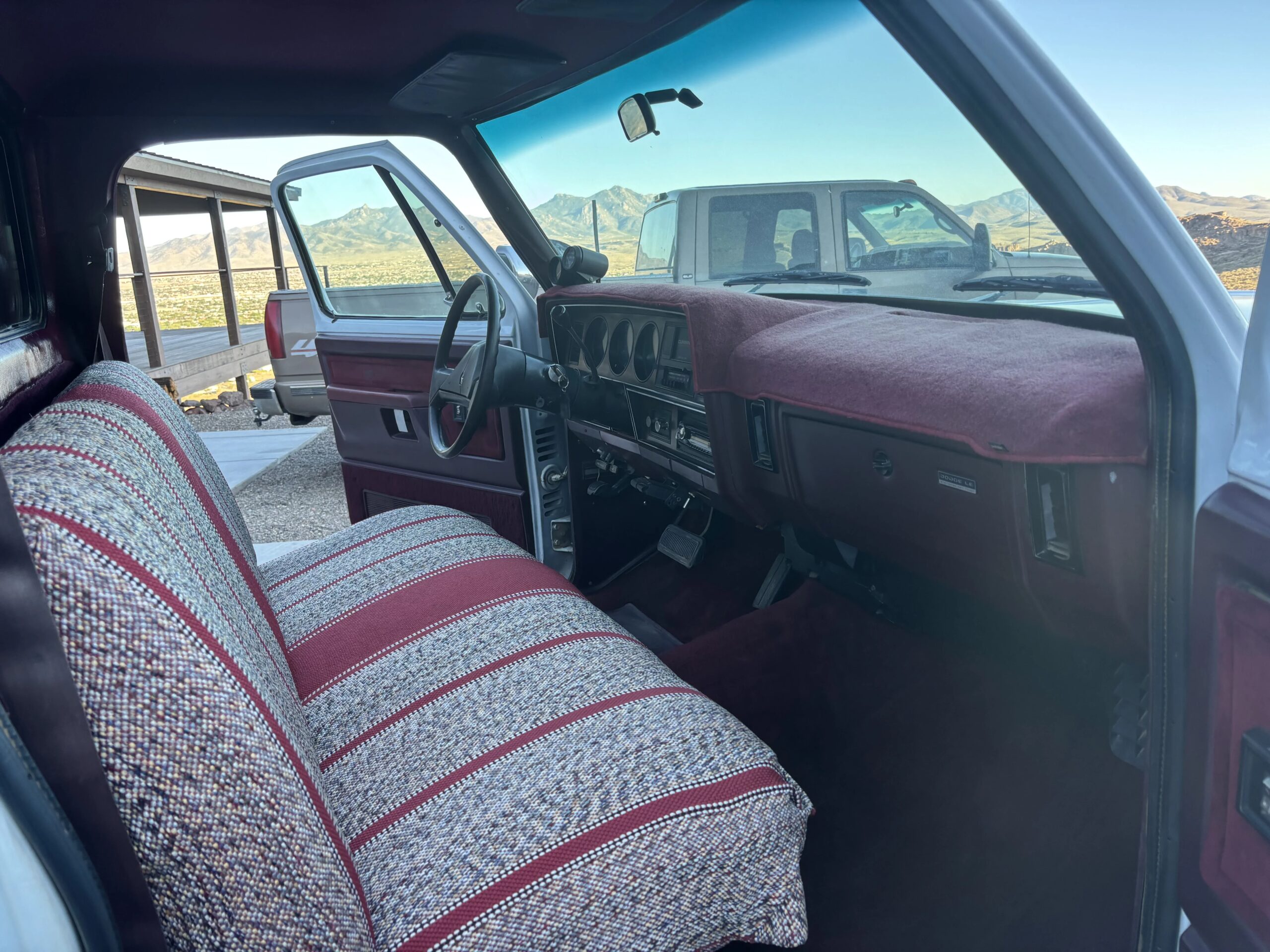Dodge-Dw-truck-2wd-regular-cab-d-350-1990-White-Burgundy-17