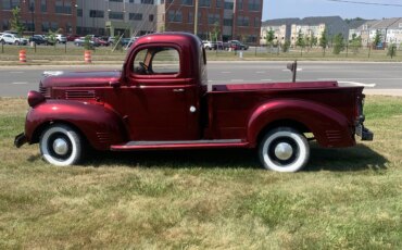 Dodge-Model-wc-1941-Red-Brown-10