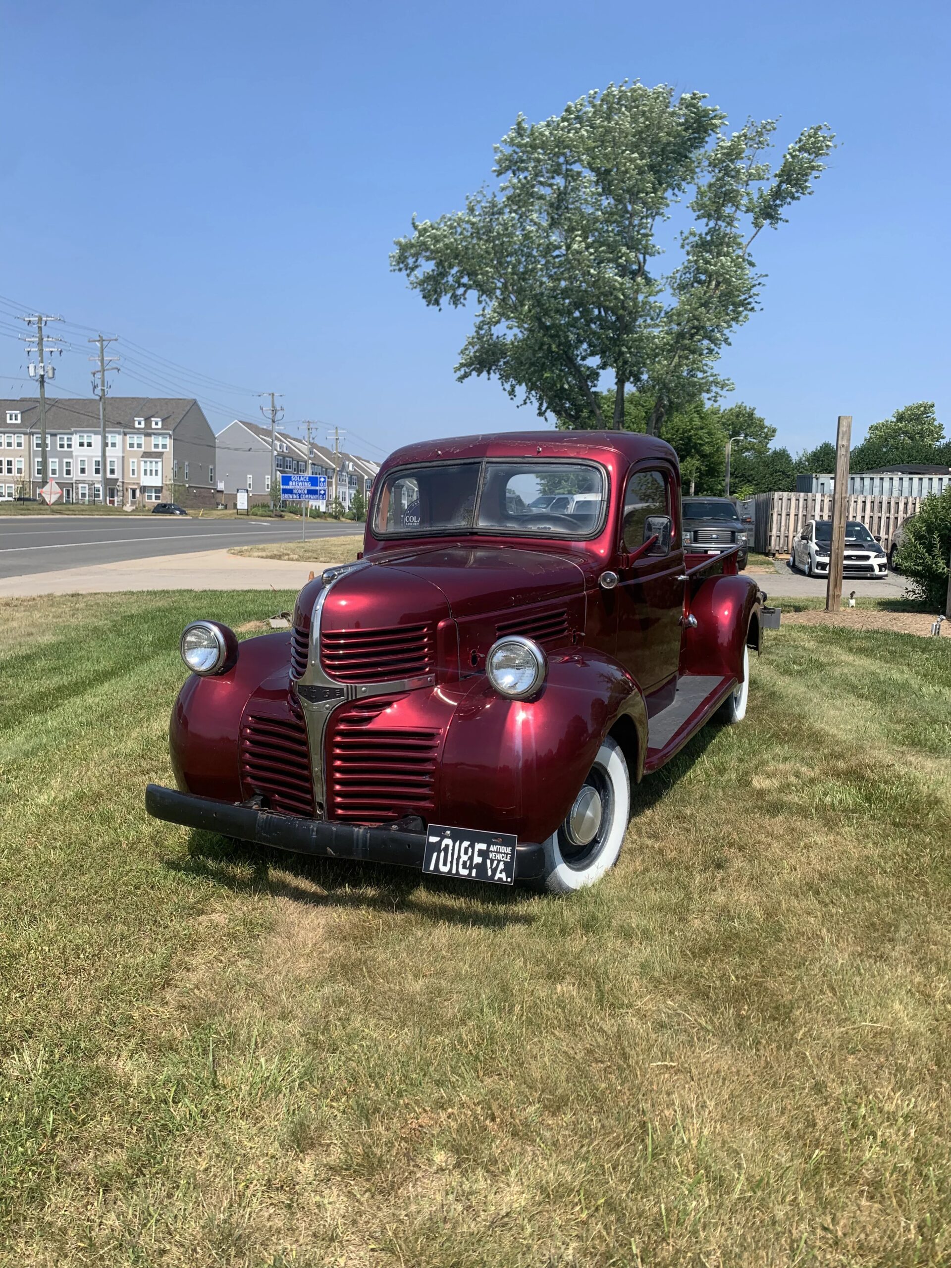 Dodge-Model-wc-1941-Red-Brown-12