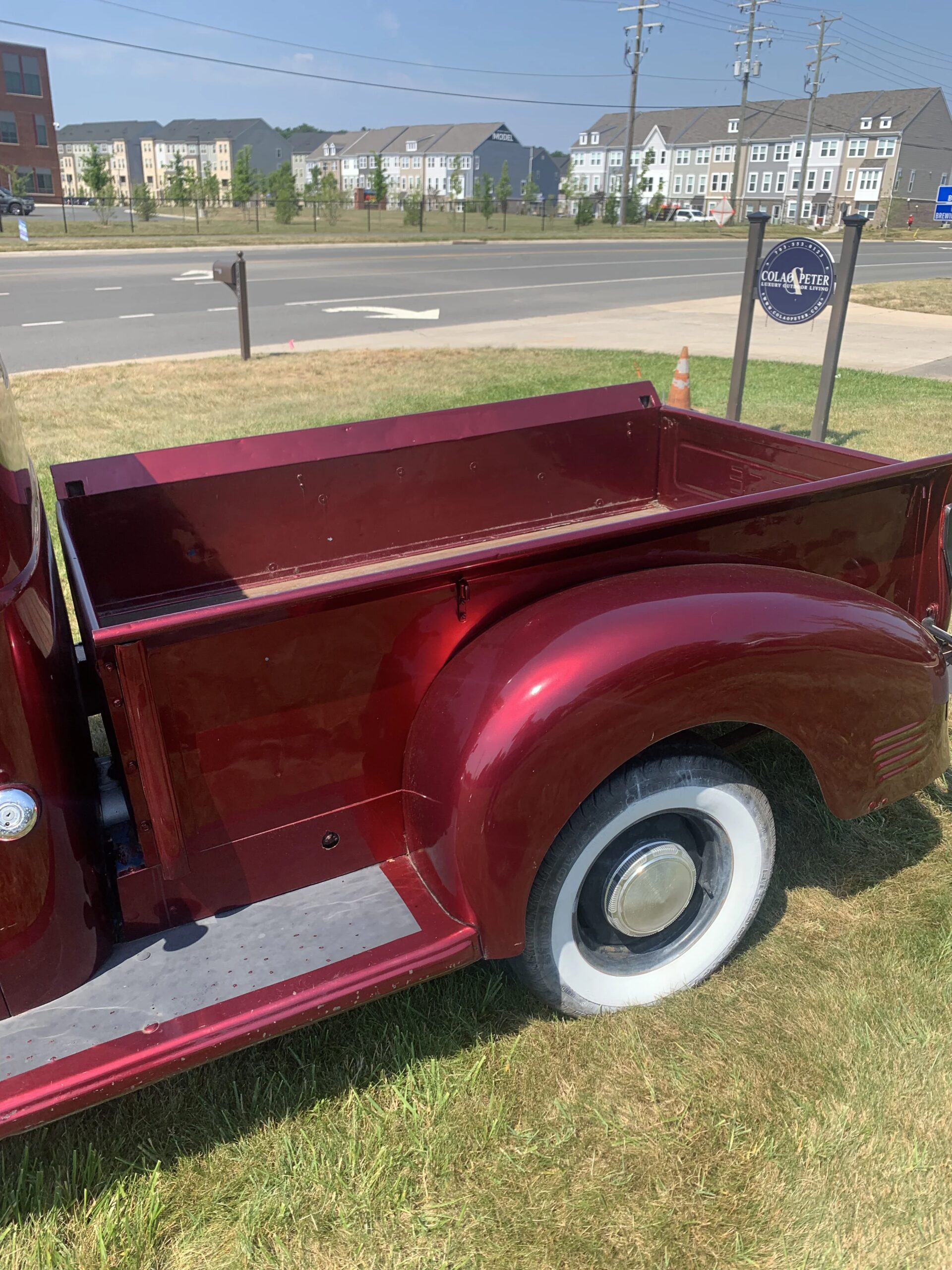 Dodge-Model-wc-1941-Red-Brown-15