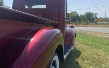 Dodge-Model-wc-1941-Red-Brown-19
