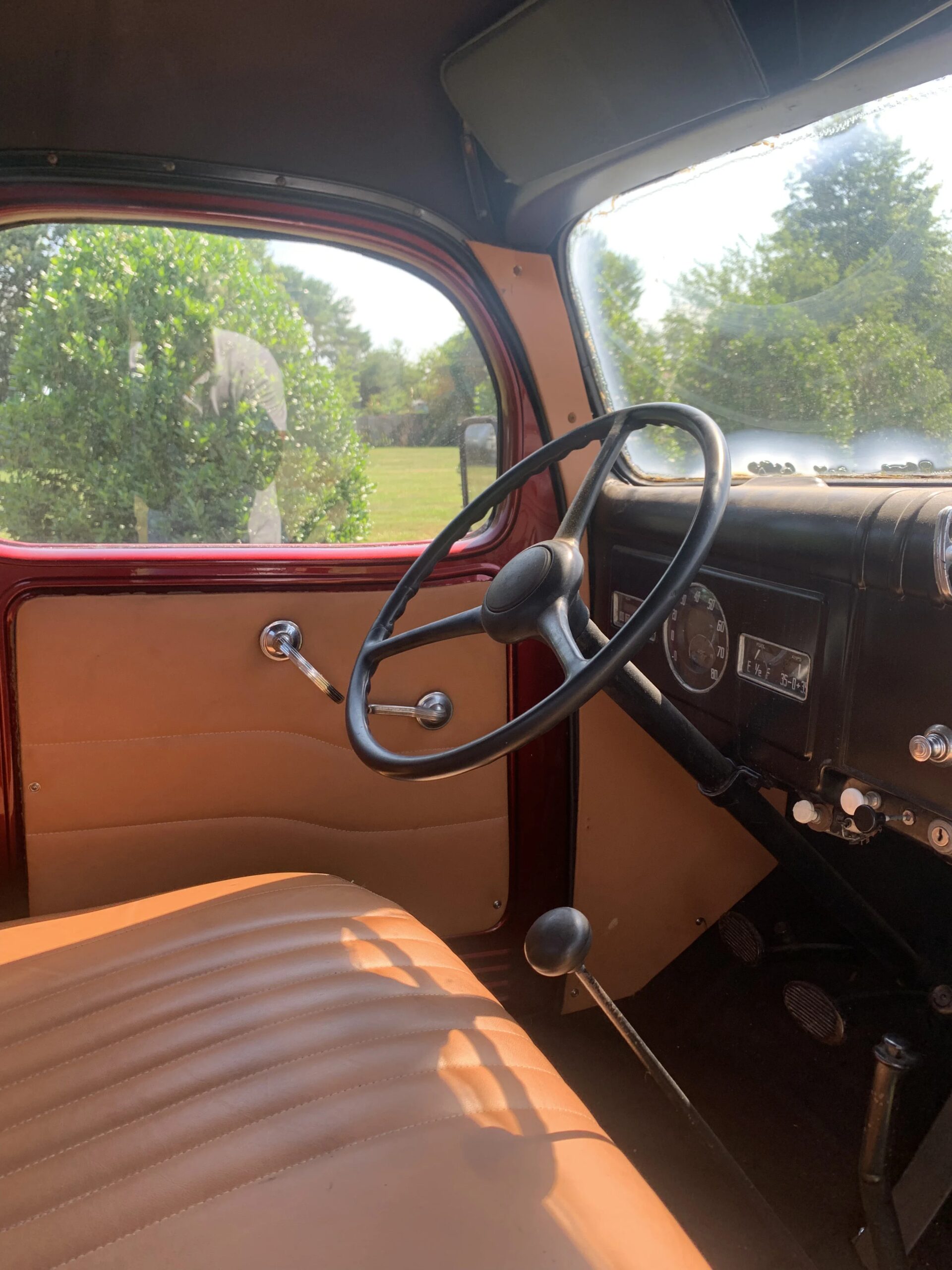 Dodge-Model-wc-1941-Red-Brown-23