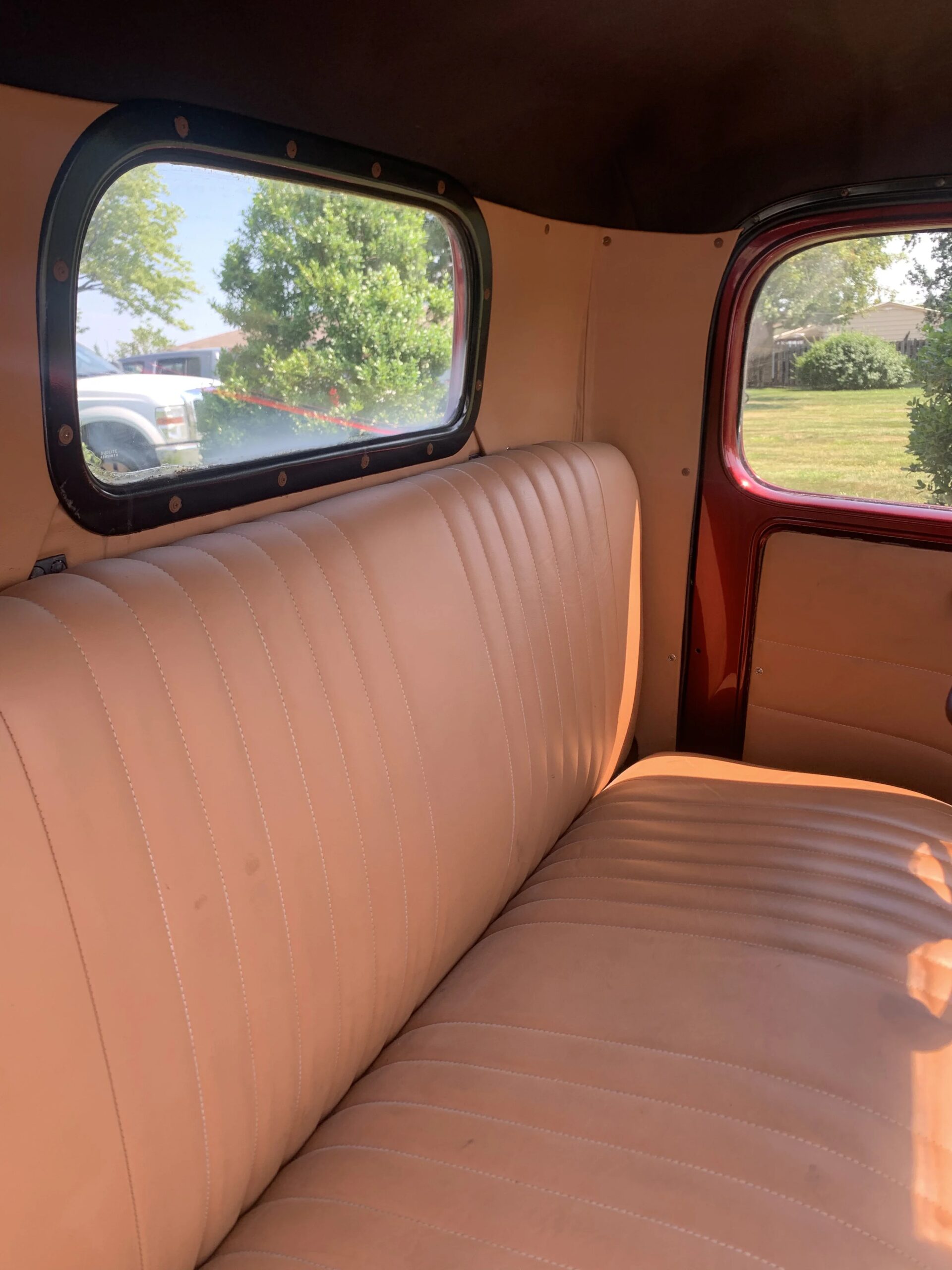 Dodge-Model-wc-1941-Red-Brown-27