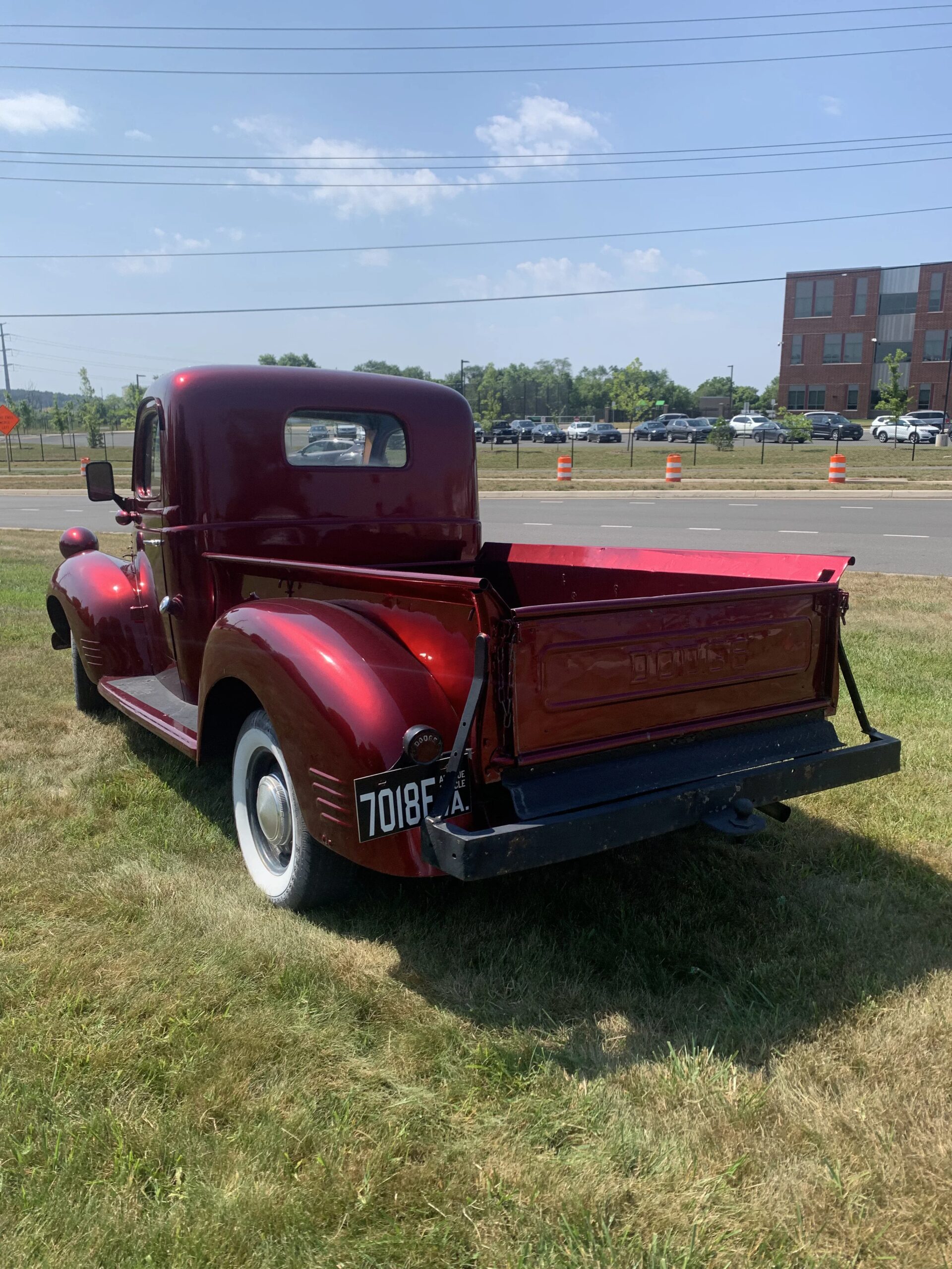 Dodge-Model-wc-1941-Red-Brown-8