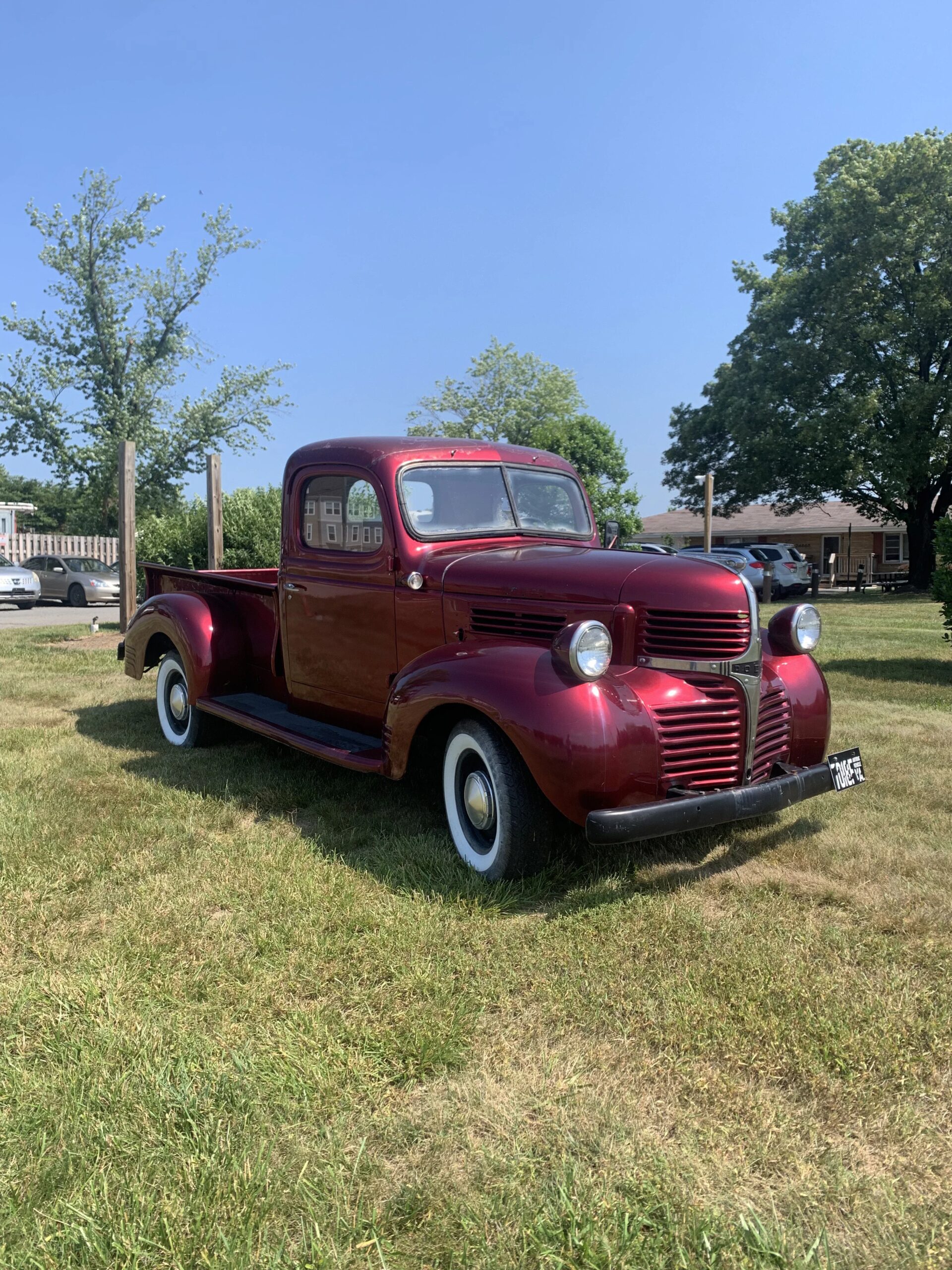 Dodge-Model-wc-1941-Red-Brown