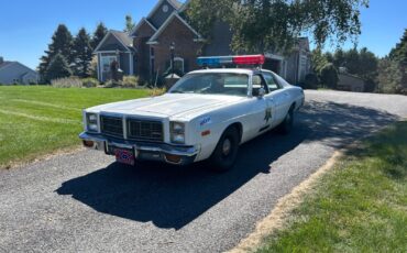 Dodge-Monaco-1977-Sedan