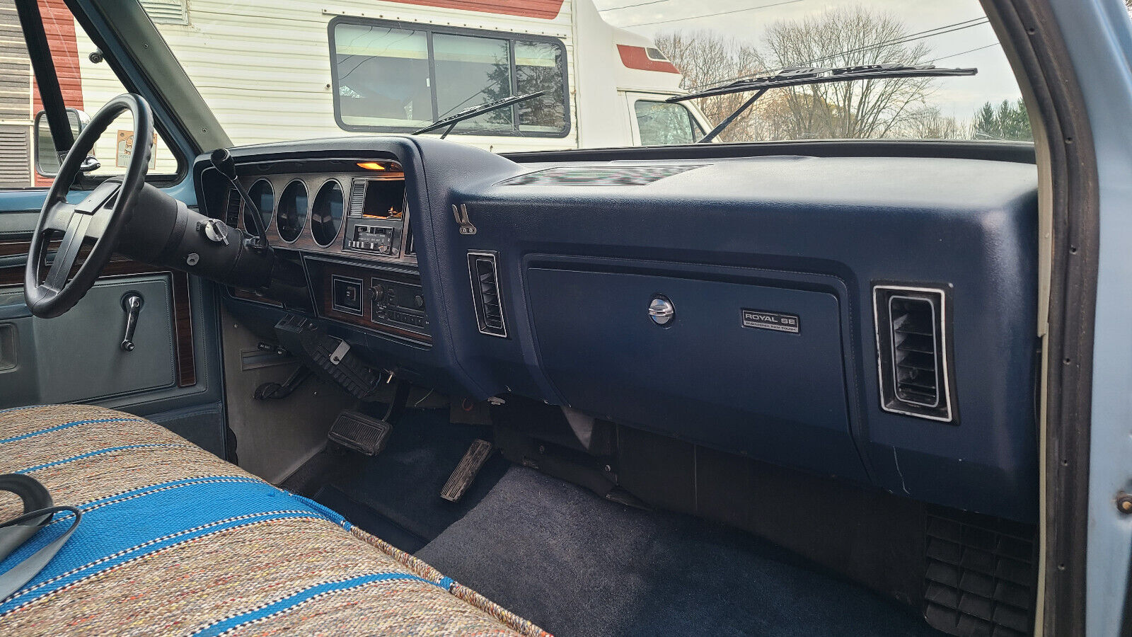 Dodge-Other-Pickups-1985-Pickup-Truck-17