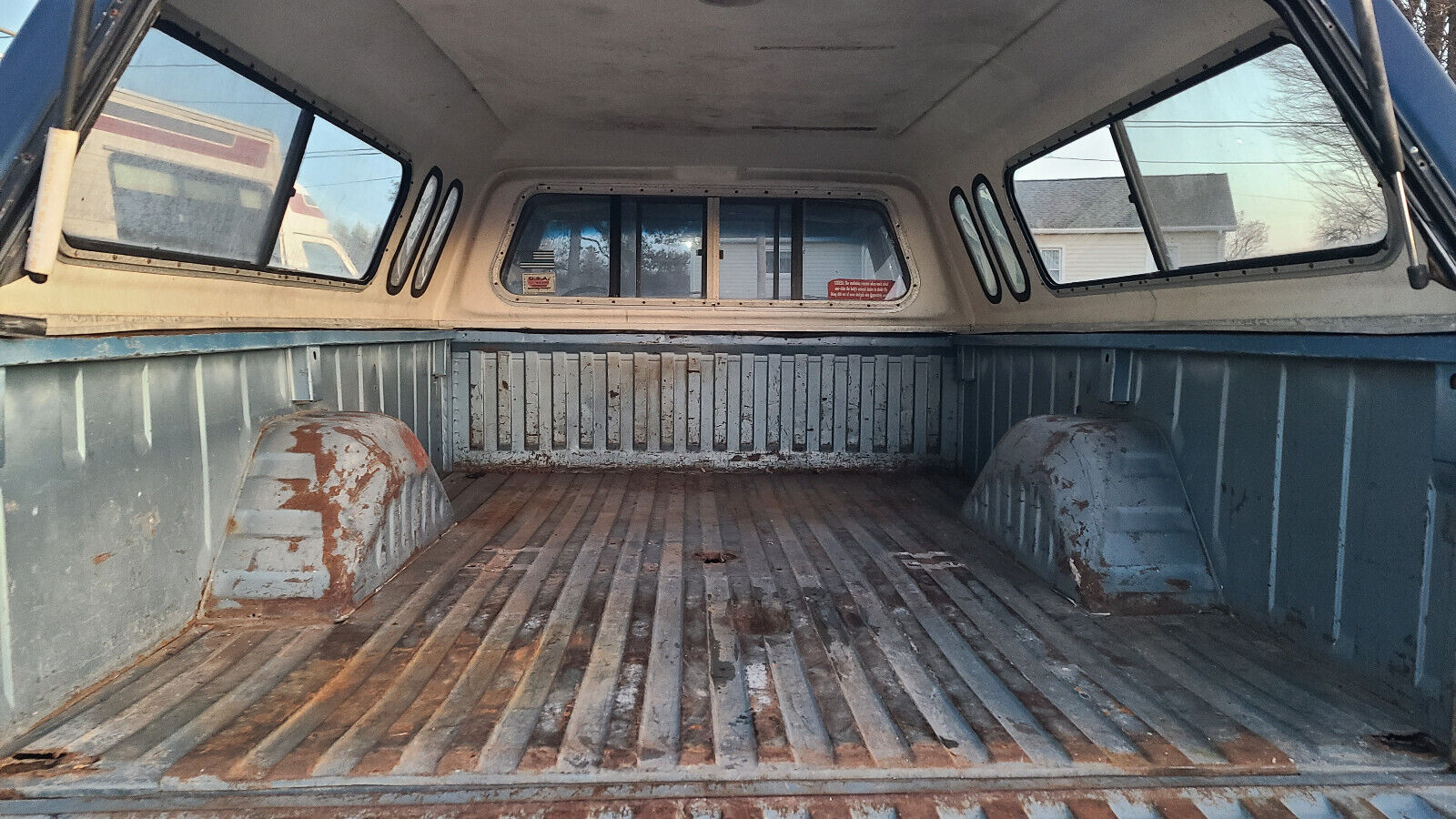 Dodge-Other-Pickups-1985-Pickup-Truck-22