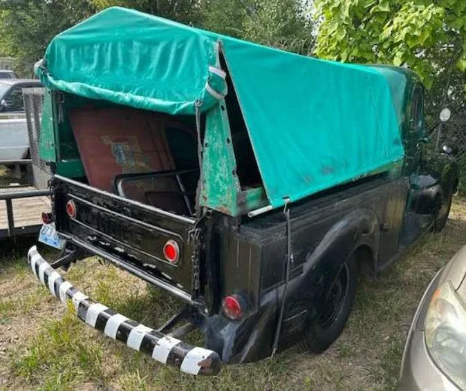Dodge-Pickup-1946-Black-Green-12