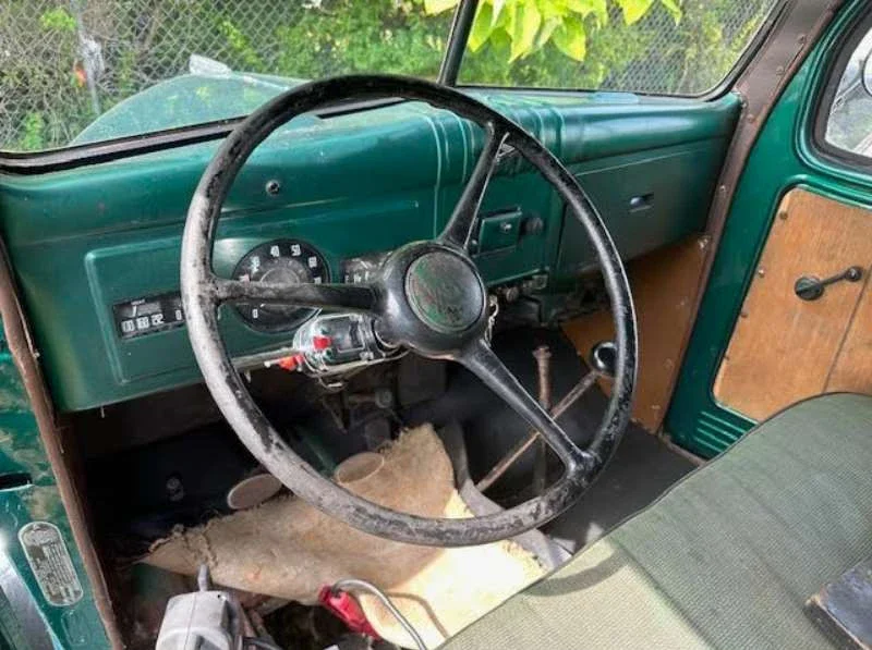 Dodge-Pickup-1946-Black-Green-6