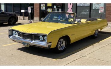 Dodge-Polara-1968-Yellow-Yellow-black-6