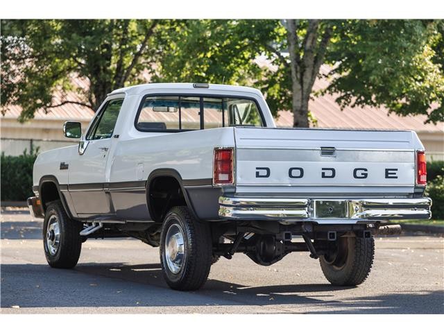 Dodge-Power-Ram-W250-1993-Standard-Cab-Pickup-7