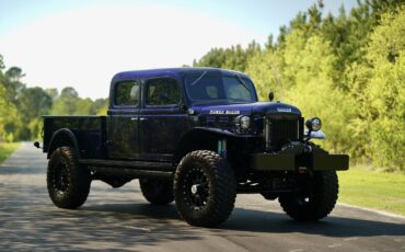 Dodge-Power-Wagon-1947-10