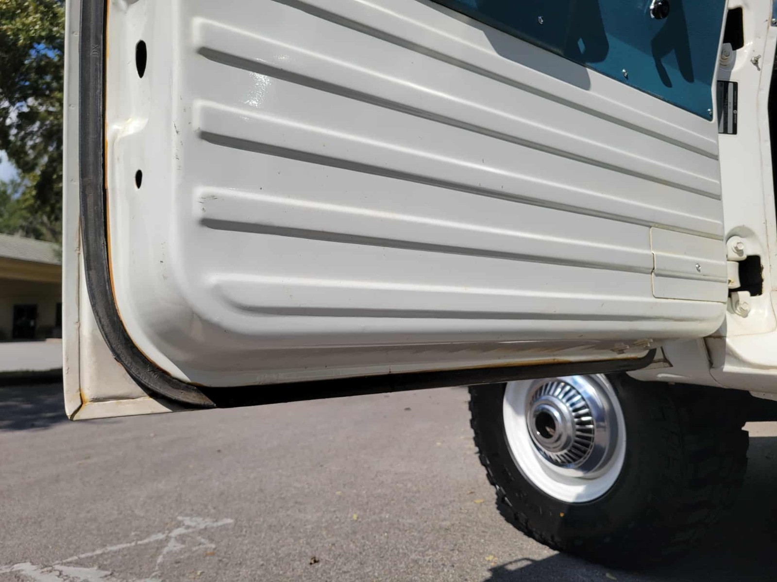 Dodge-Power-Wagon-1970-Standard-Cab-Pickup-22