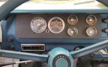 Dodge-Power-Wagon-1970-Standard-Cab-Pickup-25