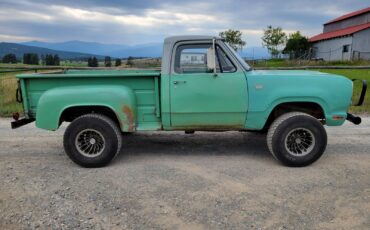 Dodge-Power-Wagon-1972-Standard-Cab-Pickup