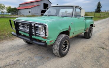 Dodge-Power-Wagon-1972-Standard-Cab-Pickup-5