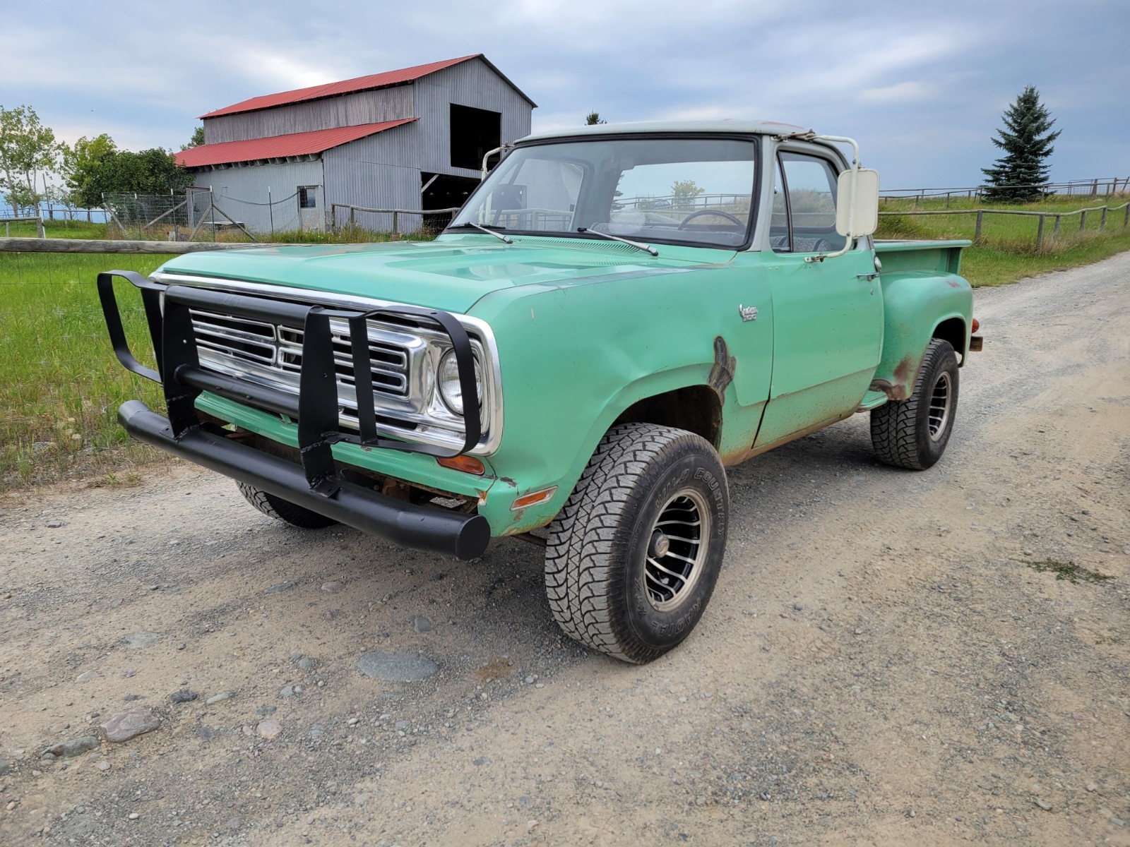 Dodge-Power-Wagon-1972-Standard-Cab-Pickup-5