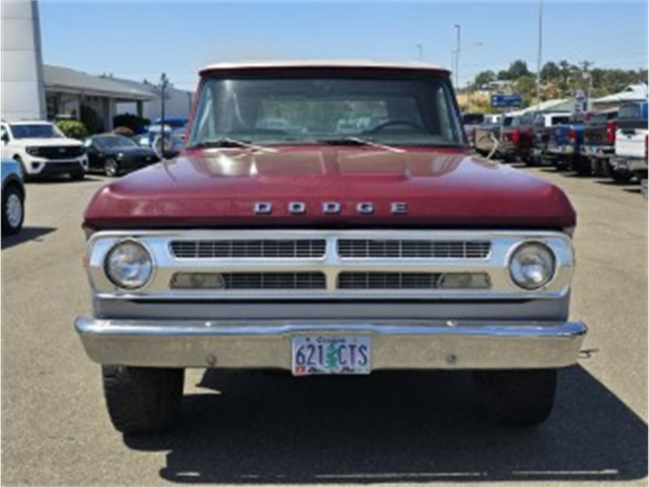 Dodge-Power-wagon-1971-BURGUNDY-TAN-5