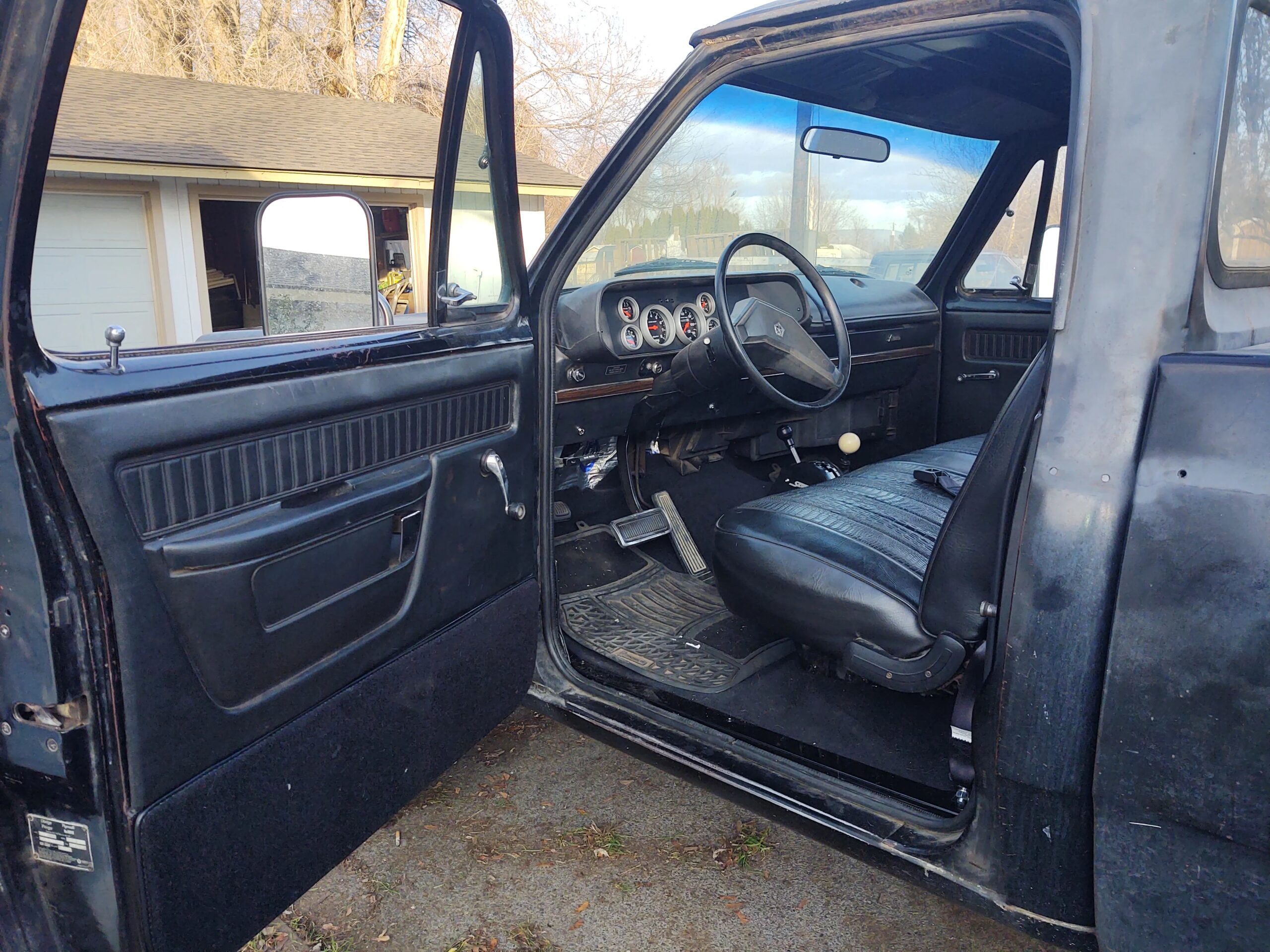 Dodge-Power-wagon-1978-Black-Black-7