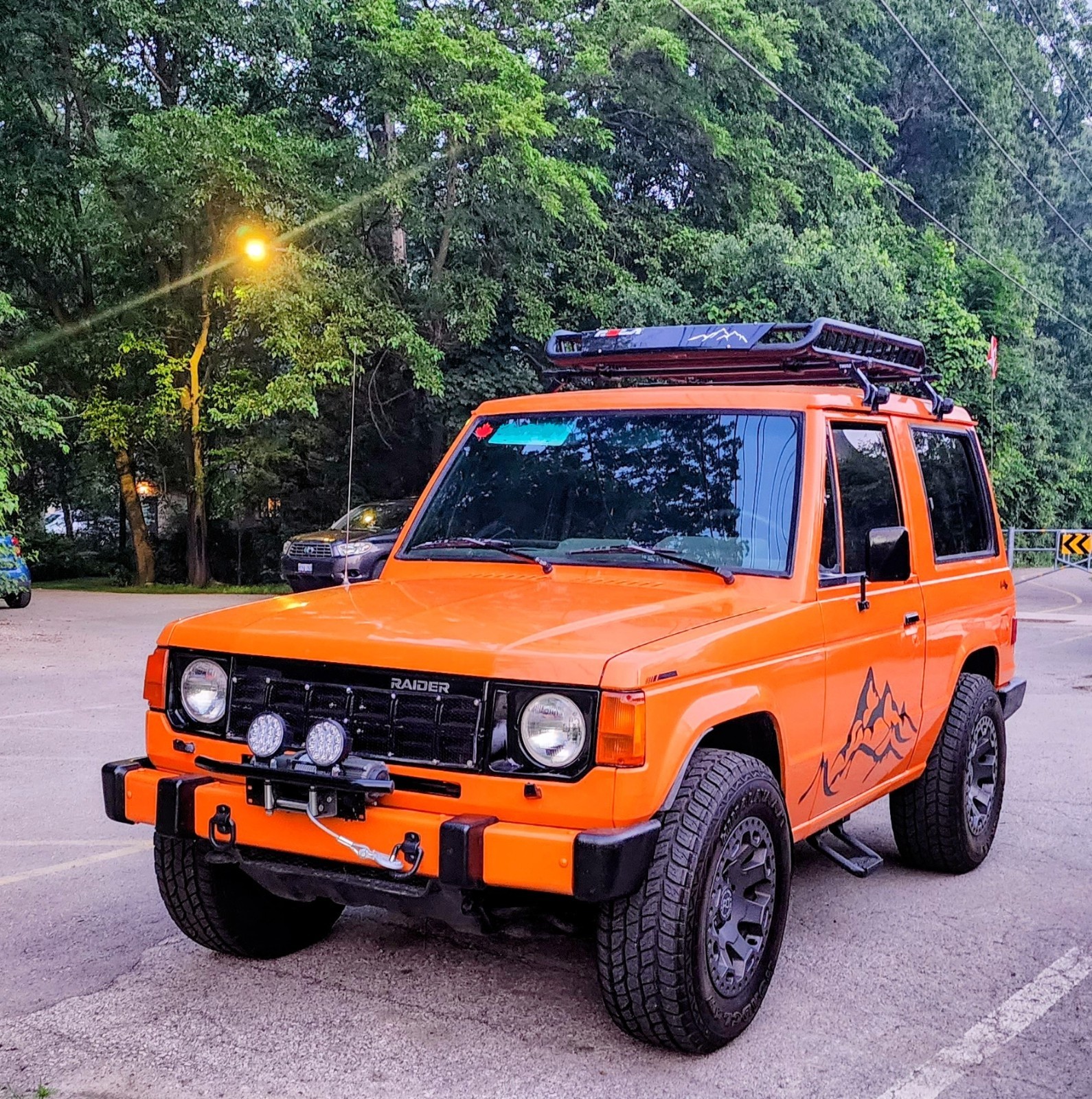 Dodge-Raider-1989-SUV-2