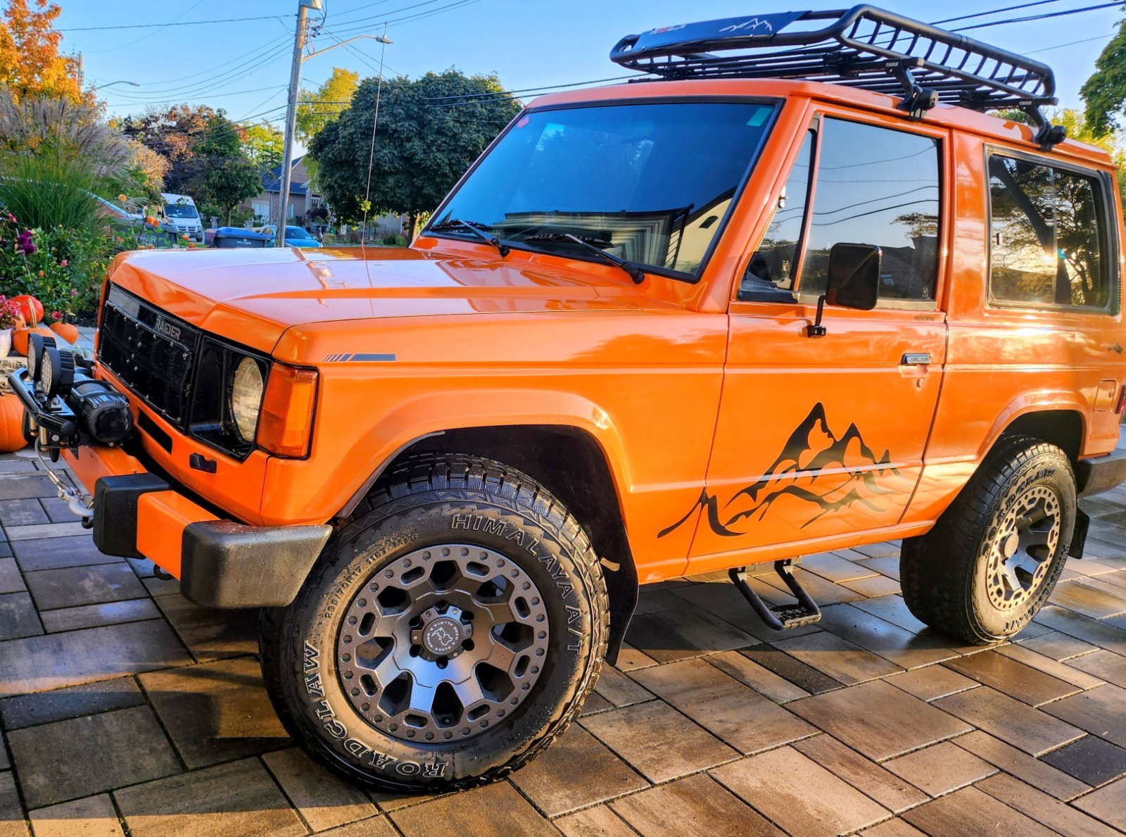 Dodge-Raider-1989-SUV-3