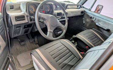 Dodge-Raider-1989-SUV-9