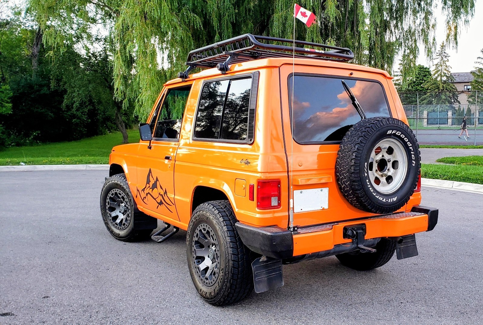 Dodge-Raider-1989-SUV