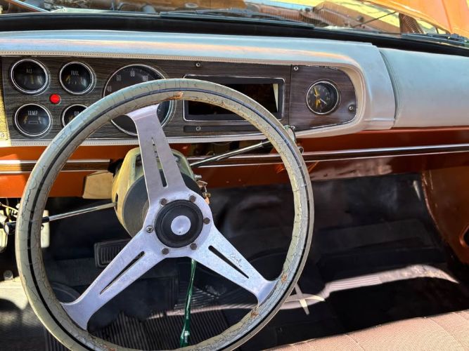 Dodge-Ram-1980-White-Gold-8