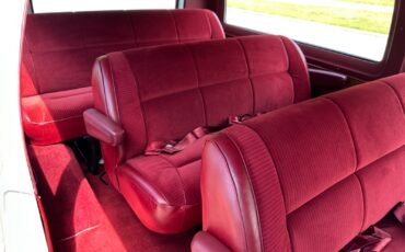 Dodge-Ram-2500-1988-11
