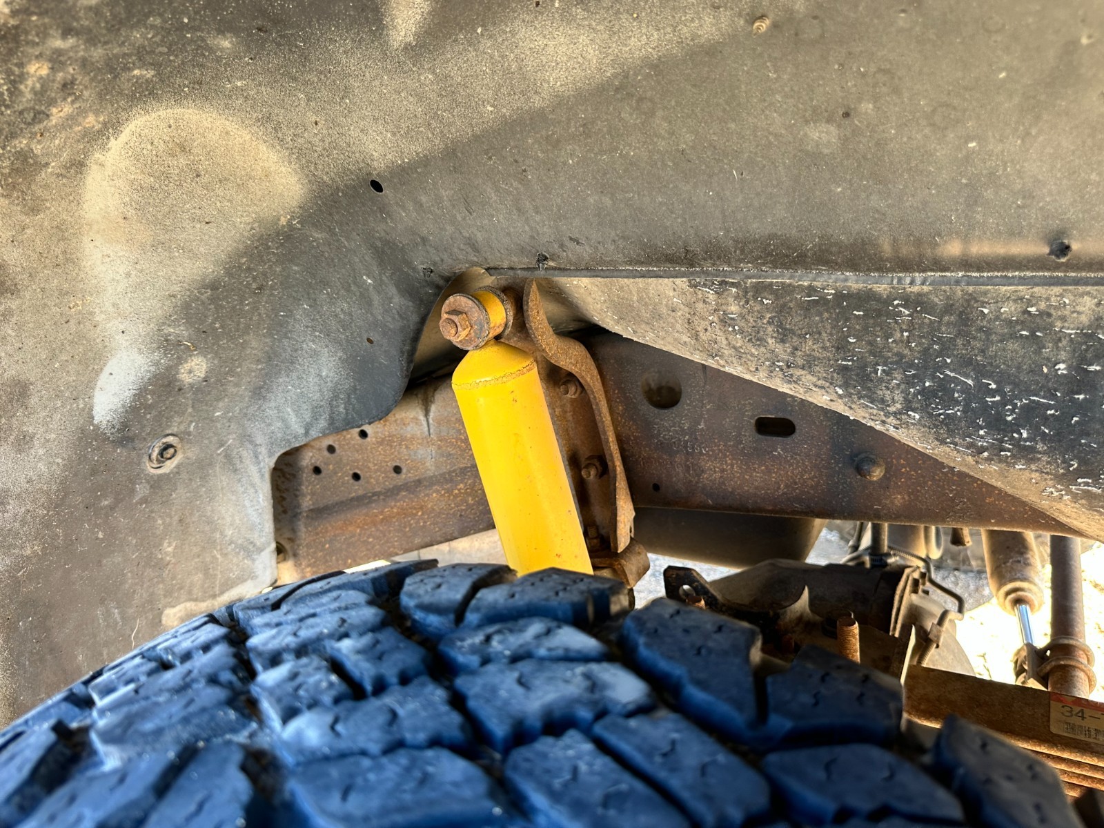 Dodge-Ram-2500-1991-Cab-Chassis-23