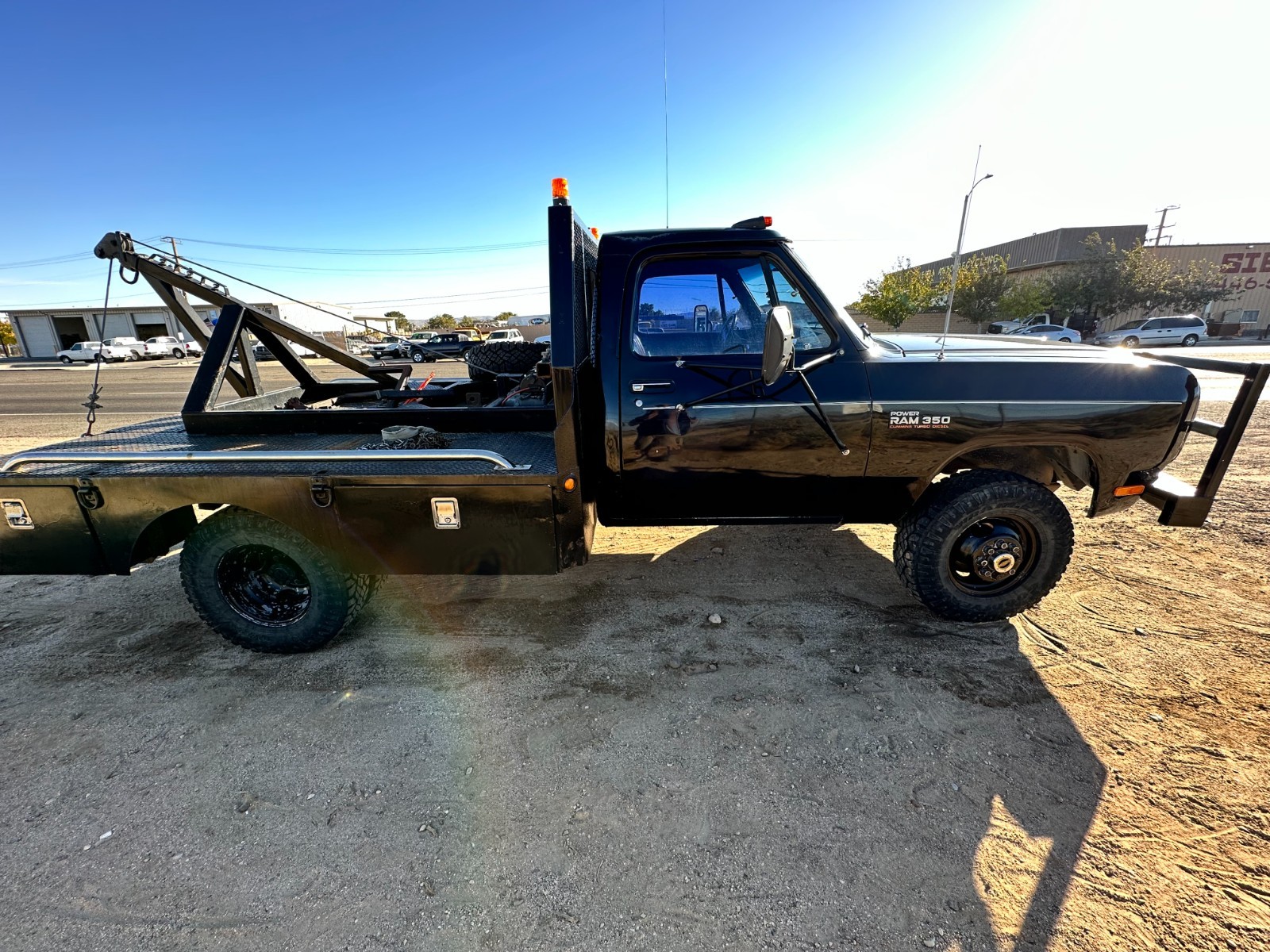 Dodge-Ram-2500-1991-Cab-Chassis-4