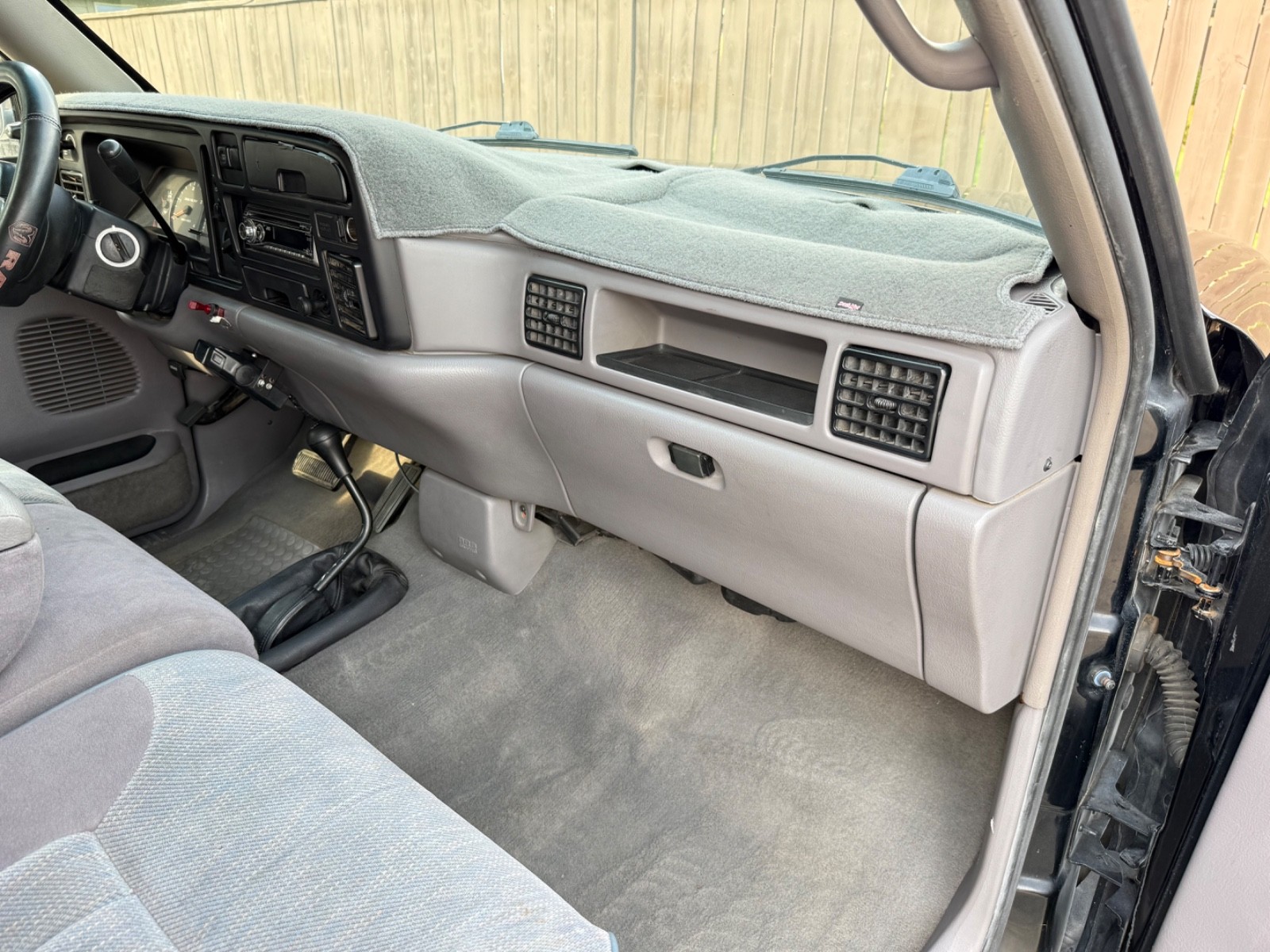 Dodge-Ram-2500-1994-Standard-Cab-Pickup-36