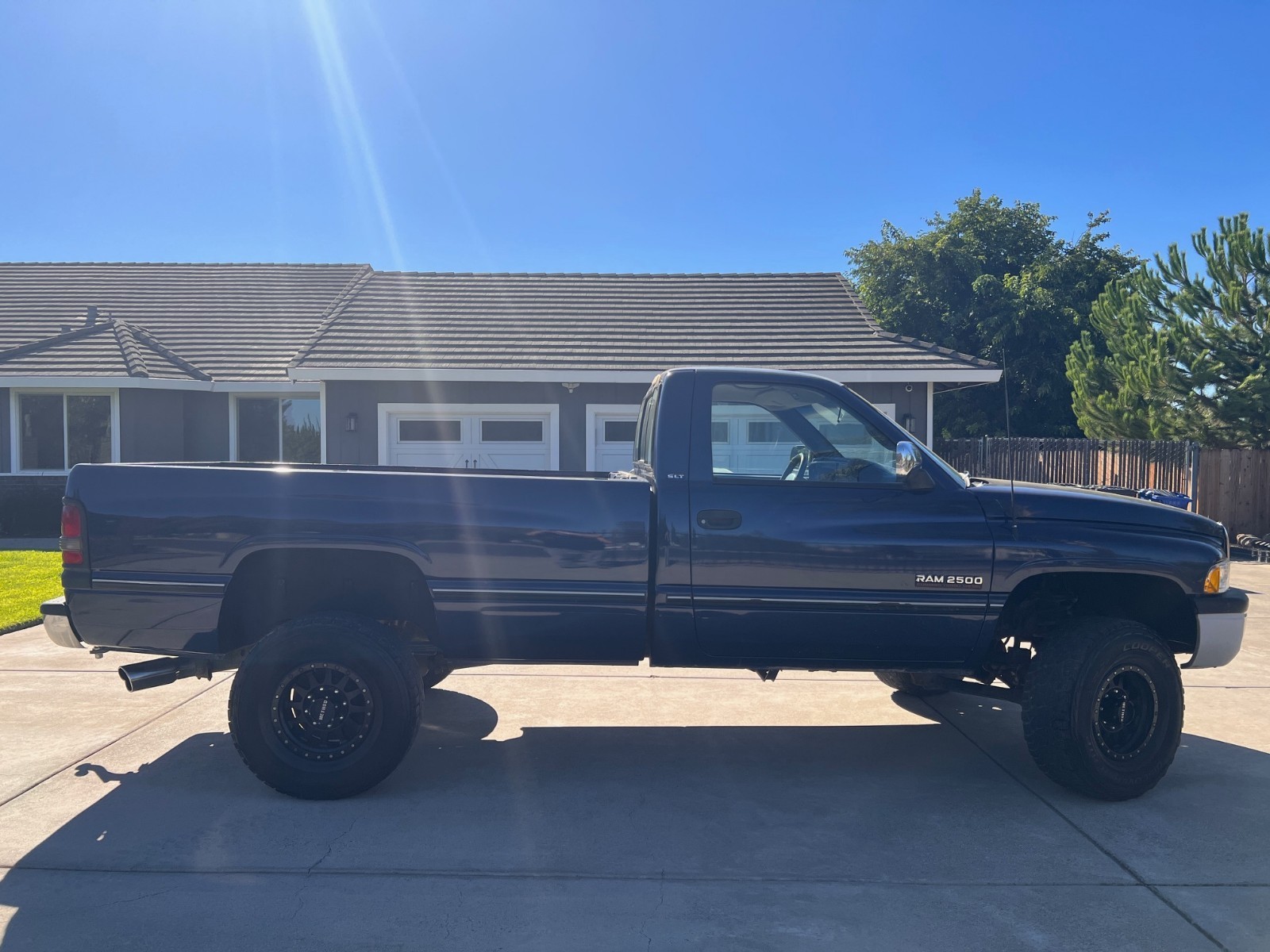 Dodge Ram 2500 1994 Standard Cab Pickup
