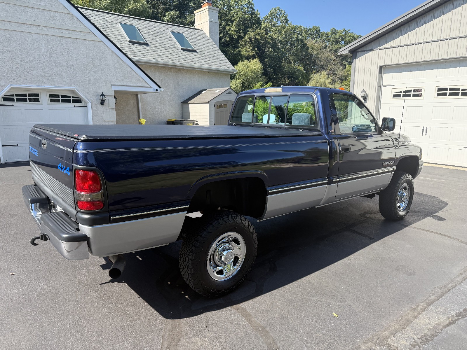 Dodge-Ram-2500-1995-Standard-Cab-Pickup-10
