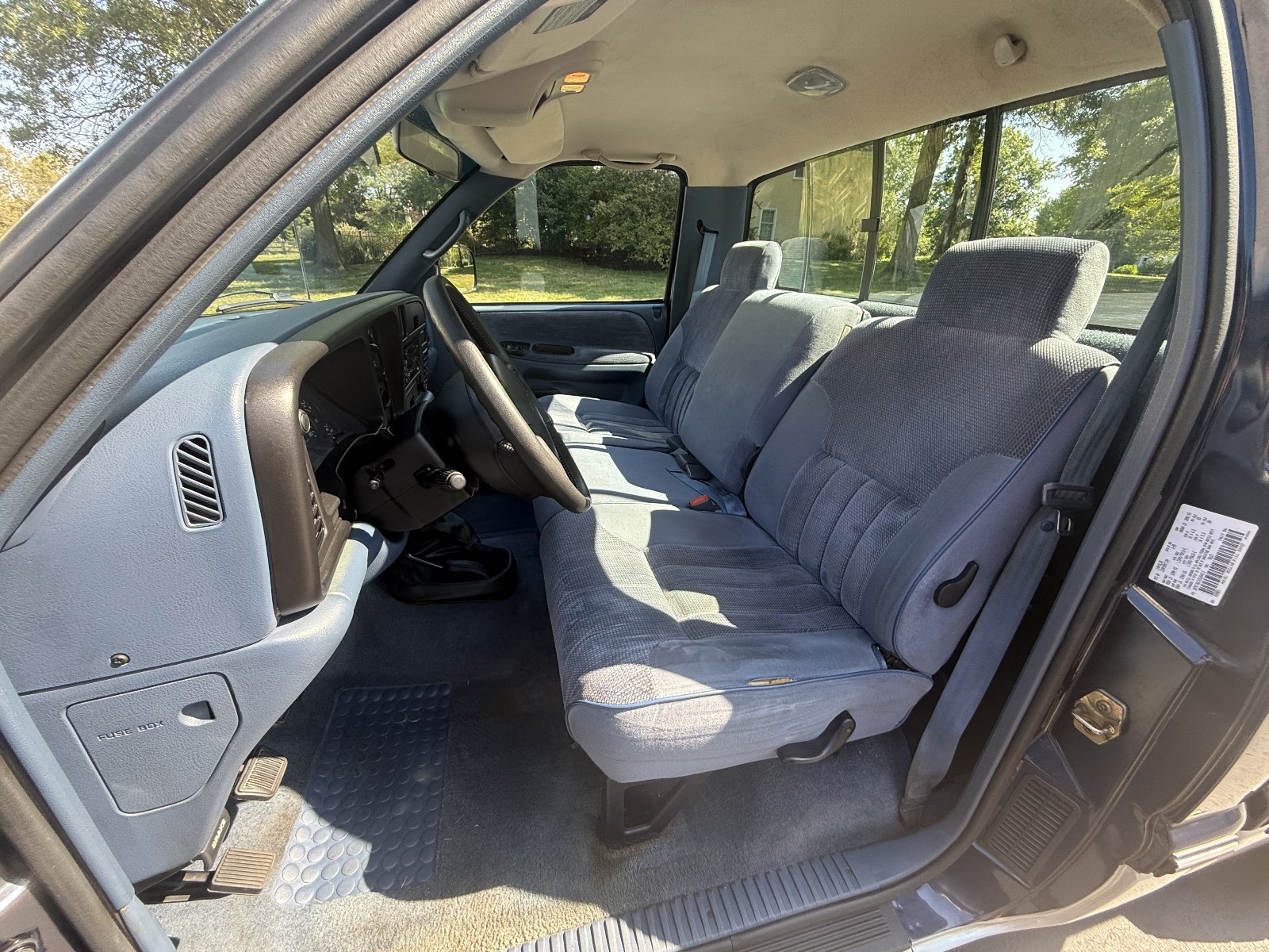 Dodge-Ram-2500-1995-Standard-Cab-Pickup-24